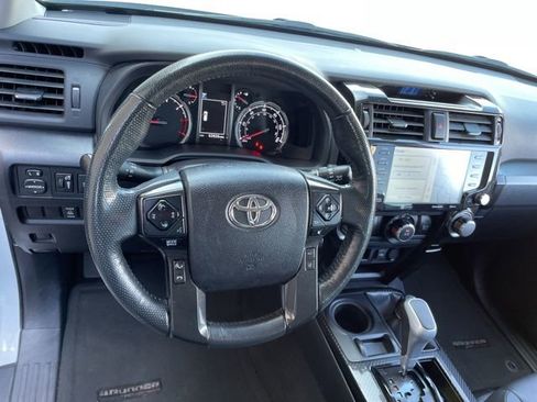 Used 2024 Toyota 4Runner TRD Off-Road Premium image 30