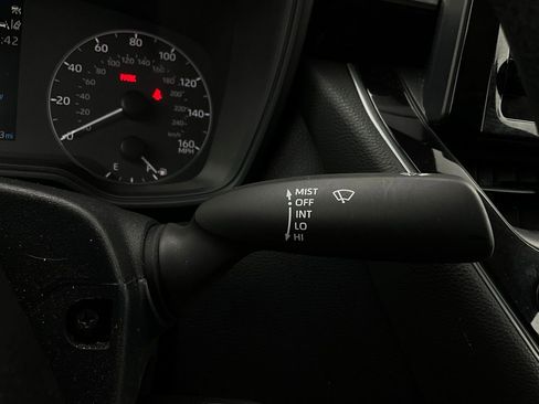Used 2024 Toyota Corolla LE image 32