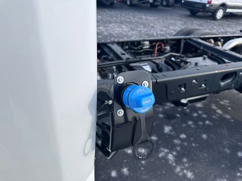 New 2024 Ford F550 4x4 Regular Cab Super Duty image 15