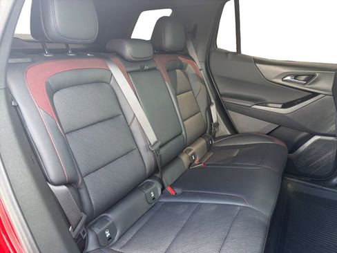 Certified 2026 Chevrolet Equinox RS w/ Convenience Package III FWD image 18