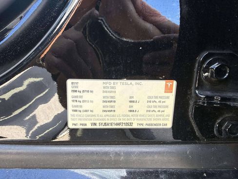 Used 2017 Tesla Model S 75 RWD image 24