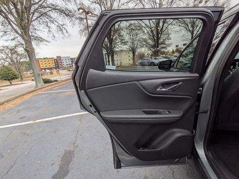 Used 2025 Chevrolet Blazer RS image 23