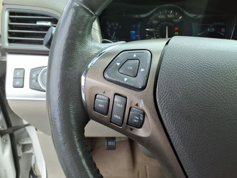 Used 2015 Lincoln MKX AWD w/ Equipment Group 102A image 18