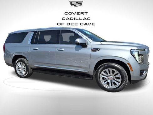 Used 2025 GMC Yukon XL Denali image 14