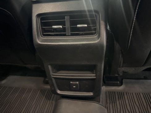 Used 2018 Ford Edge SEL w/ Equipment Group 201A image 14