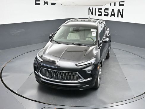 Used 2024 Buick Encore GX Avenir w/ Avenir Convenience Package image 29