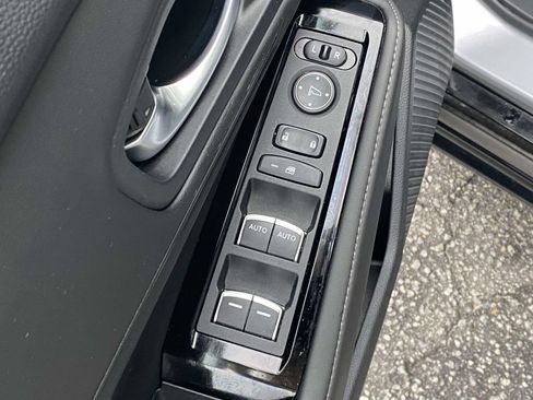 Used 2023 Honda Accord Touring image 17