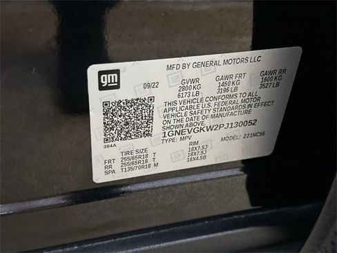 Used 2023 Chevrolet Traverse LT image 32