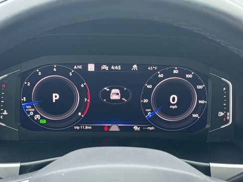 Used 2022 Volkswagen Atlas SEL Premium image 30