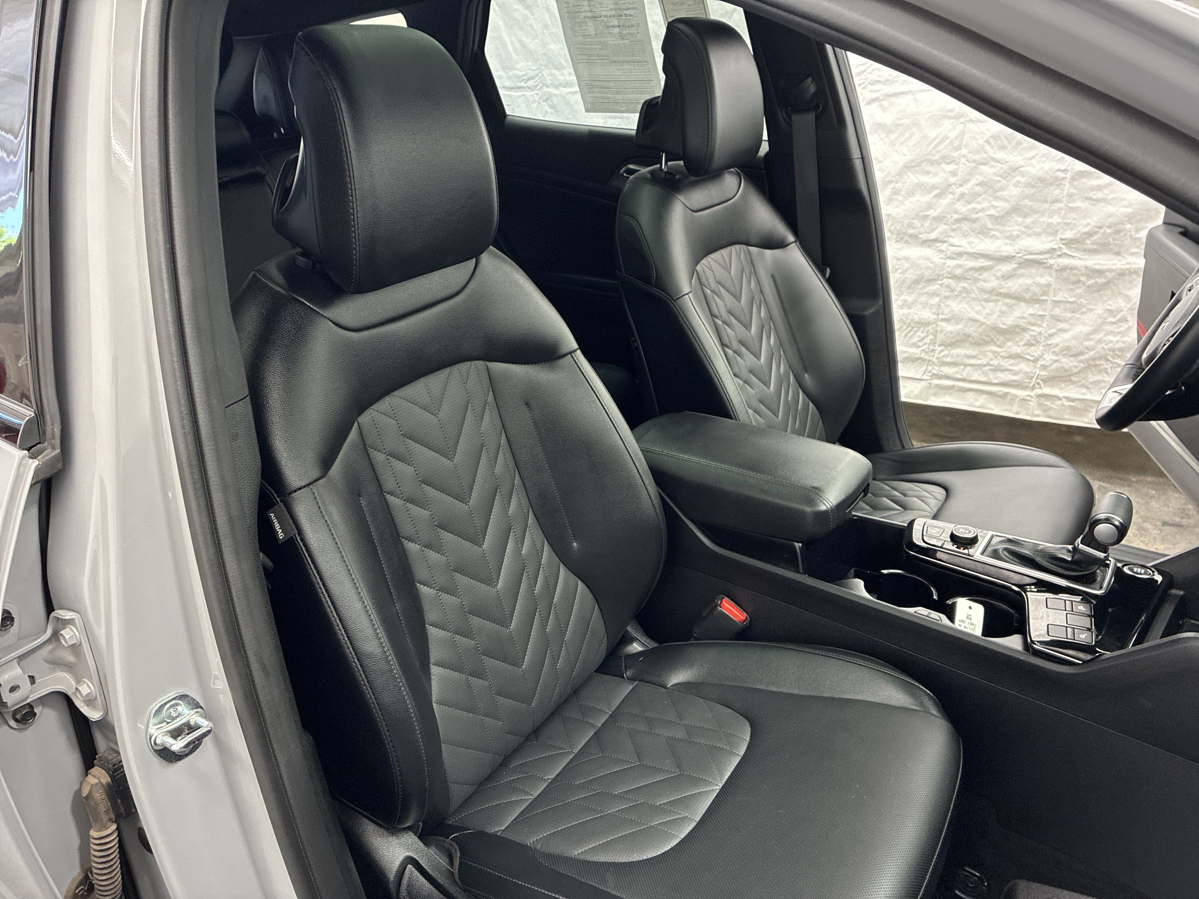 Certified 2025 Kia Sportage X-Line w/ Premium Package AWD/4WD image 13