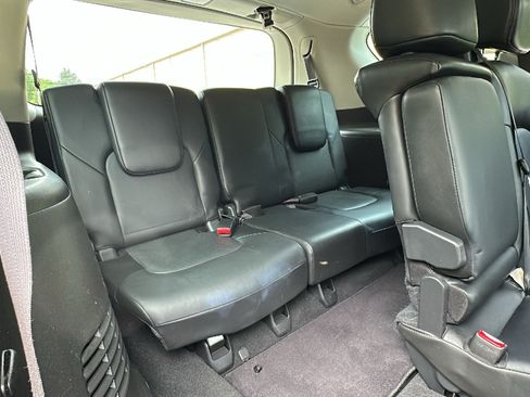 Used 2018 Nissan Armada SL w/ Moonroof Package AWD/4WD image 27