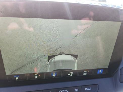 Used 2024 Chevrolet Blazer LT w/ Sound & Technology Package AWD/4WD image 21