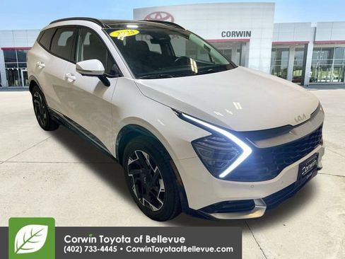 Used 2025 Kia Sportage SX image 1