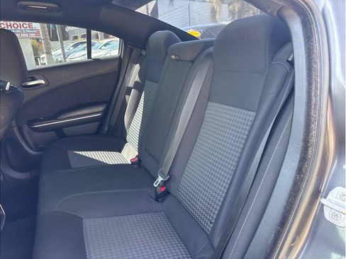 Used 2019 Dodge Charger R/T RWD image 9