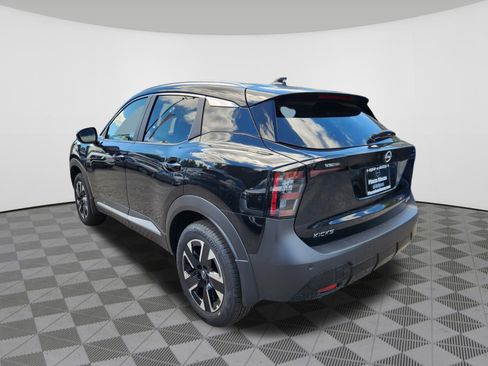 Used 2026 Nissan Kicks SV w/ Cold Weather Package AWD/4WD image 5