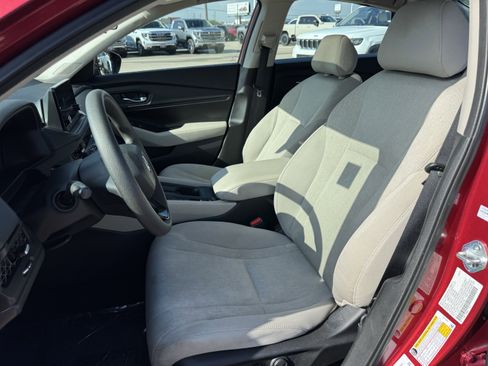 Used 2024 Honda Accord EX image 26