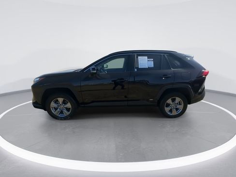 Used 2024 Toyota RAV4 LE image 5