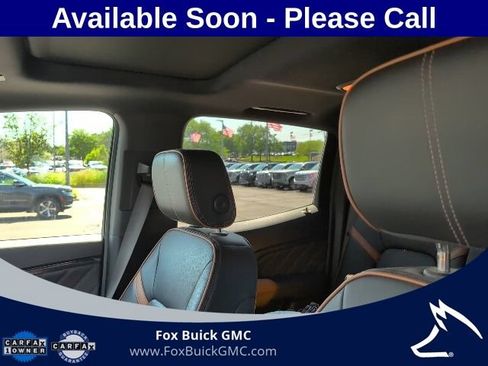 Used 2023 GMC Canyon AT4 w/ AT4 Premium Package AWD/4WD image 10