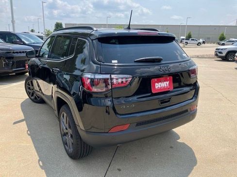 New 2026 Jeep Compass Limited AWD/4WD image 8