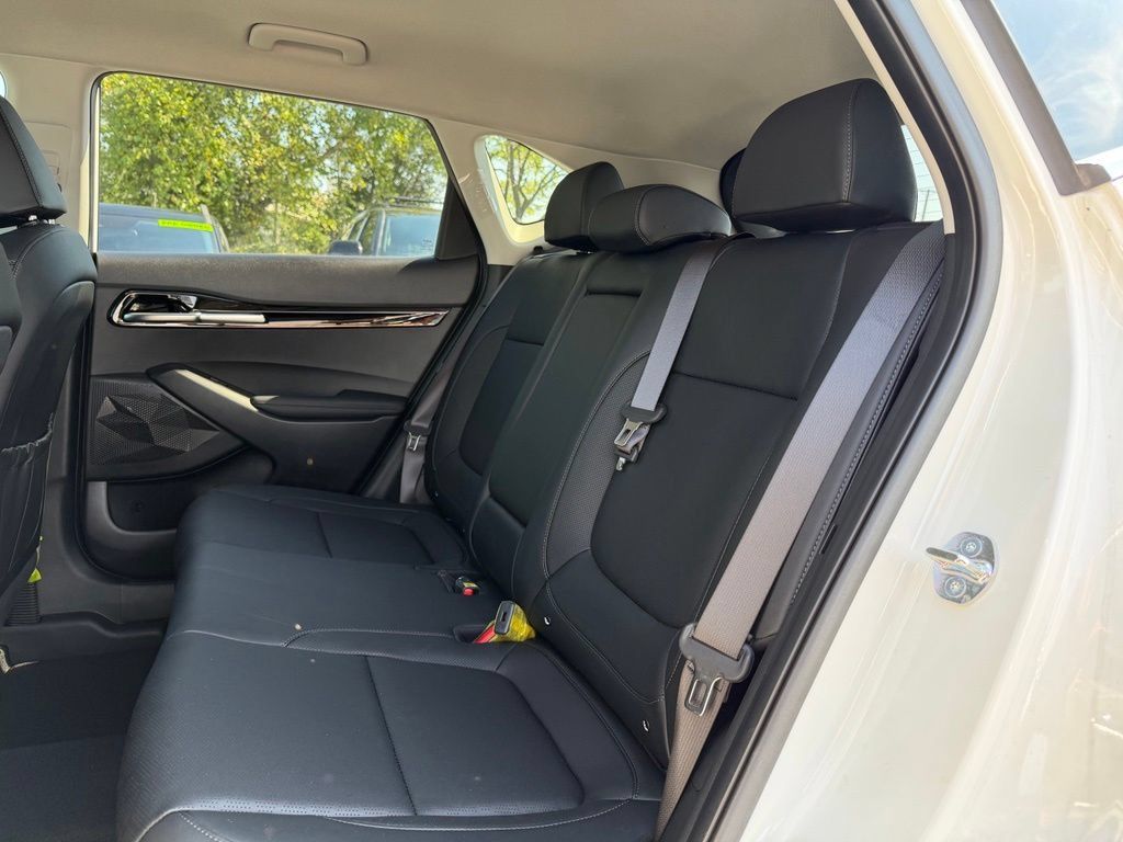 New 2026 Kia Seltos SX AWD/4WD image 27