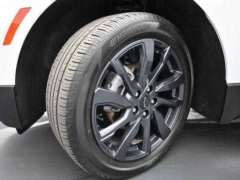 Used 2024 Chevrolet Equinox RS w/ RS Leather Package AWD/4WD image 16