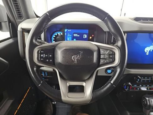 Used 2022 Ford Bronco Badlands w/ Sasquatch Package AWD/4WD image 17