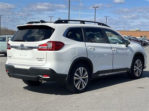 Certified 2022 Subaru Ascent Limited w/ Technology Package image 42