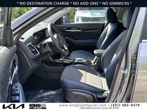 Used 2024 Kia Seltos S AWD/4WD image 21