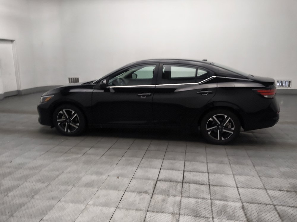 Used 2025 Nissan Sentra SV FWD image 3