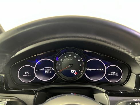 Certified 2023 Porsche Cayenne GTS image 33