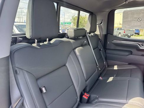 New 2026 Chevrolet Silverado 1500 LTZ w/ LTZ Premium Texas Edition AWD/4WD image 9