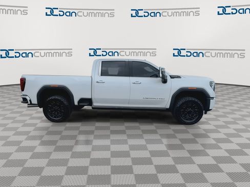 Used 2025 GMC Sierra 2500 Denali Ultimate AWD/4WD image 2