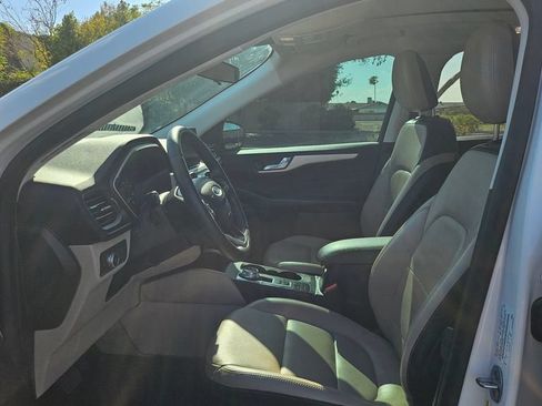 Used 2021 Ford Escape SEL FWD image 29