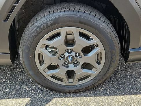 Certified 2026 Subaru Outback Premium AWD/4WD image 7