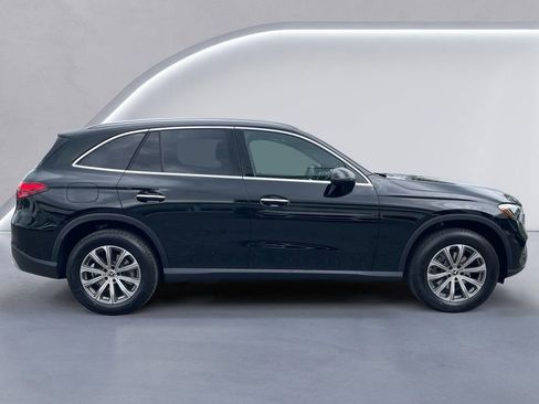 New 2025 Mercedes-Benz GLC 300 4MATIC image 2
