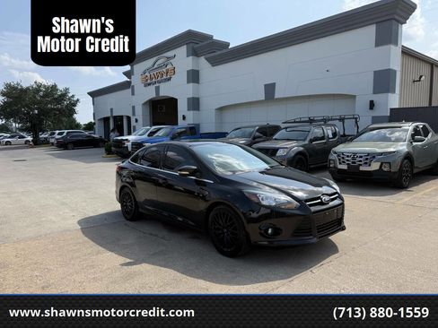 Used 2014 Ford Focus Titanium FWD image 1