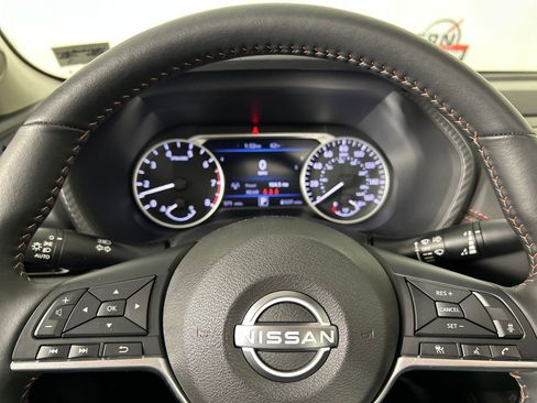 Certified 2024 Nissan Sentra SR w/ SR Premium Package image 22