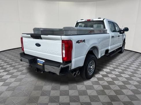 Used 2023 Ford F350 XL w/ Snow Plow/Camper Package AWD/4WD image 7