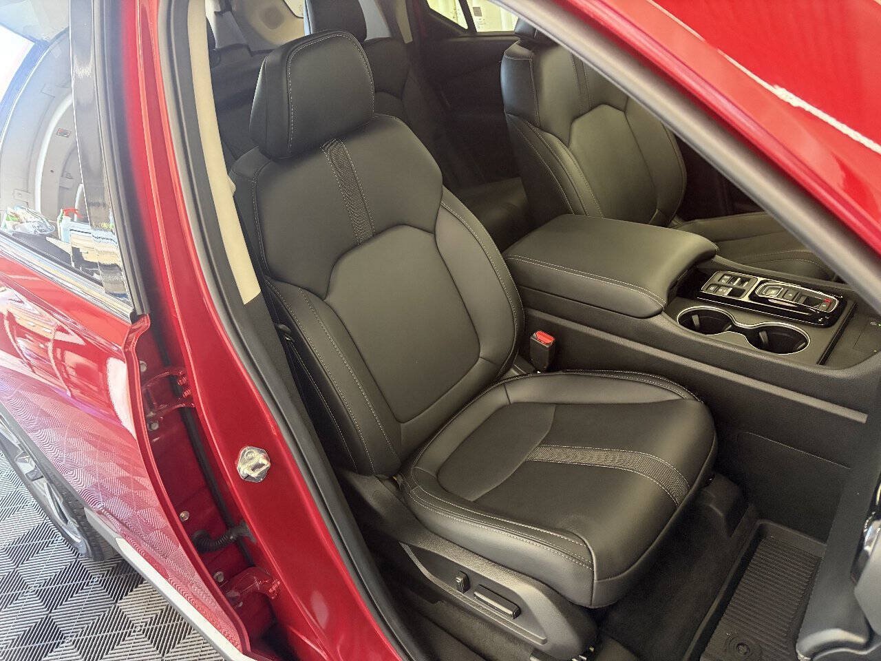 Used 2025 Honda Pilot Touring image 28