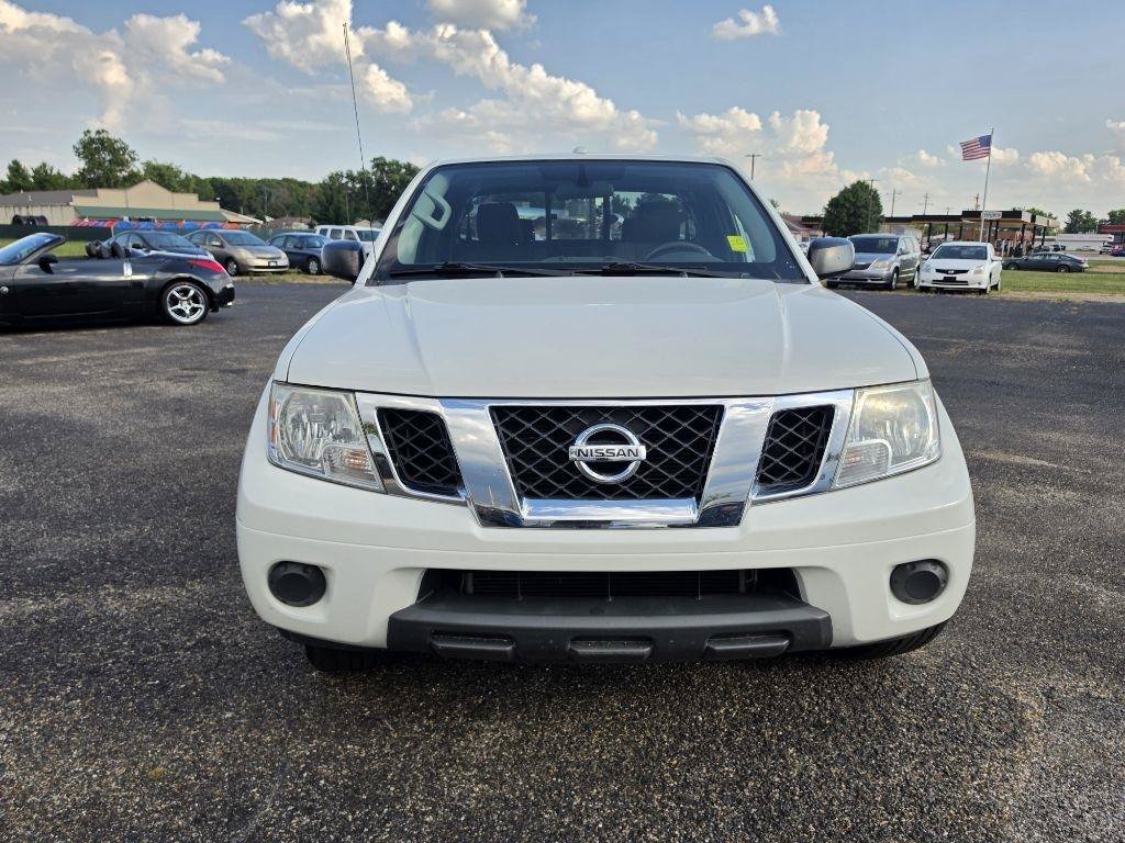 Used 2018 Nissan Frontier SV RWD image 10