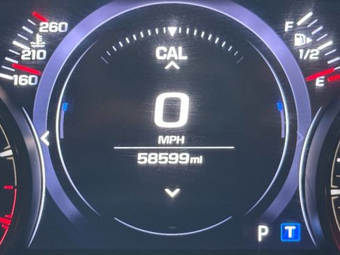 Used 2020 Chevrolet Camaro SS image 21