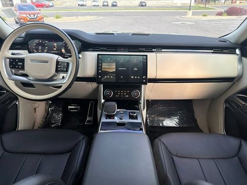 Used 2023 Land Rover Range Rover SE AWD/4WD image 17