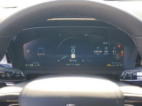 New 2026 Lincoln Corsair Premiere image 19