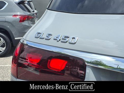 Used 2025 Mercedes-Benz GLS 450 4MATIC image 6
