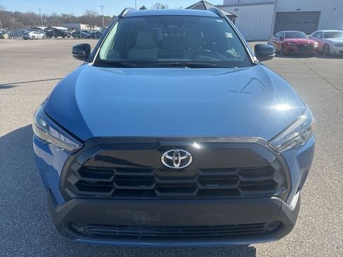 Used 2026 Toyota Corolla Cross LE image 8