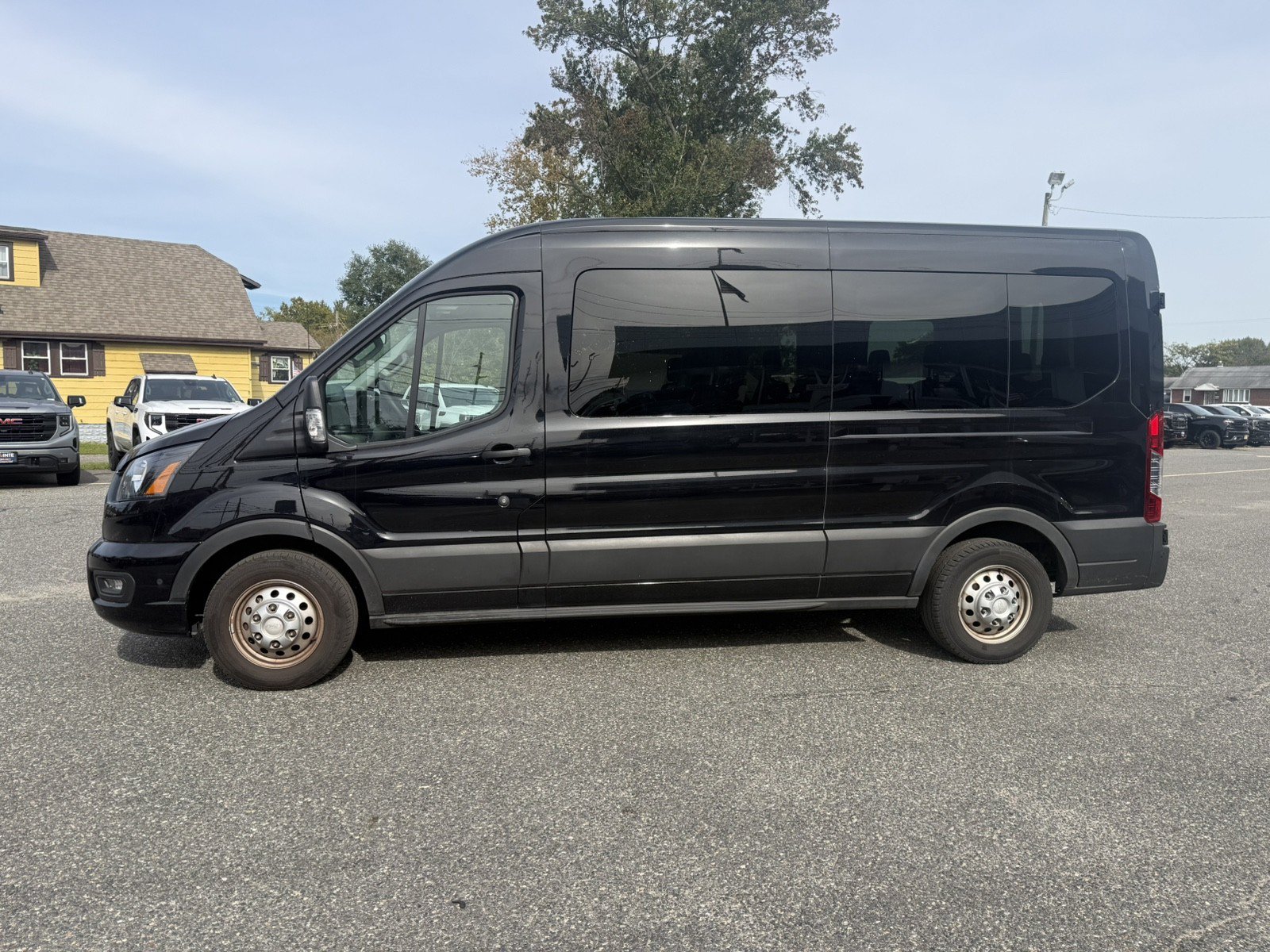 Used 2025 Ford Transit 350 XLT AWD/4WD image 6