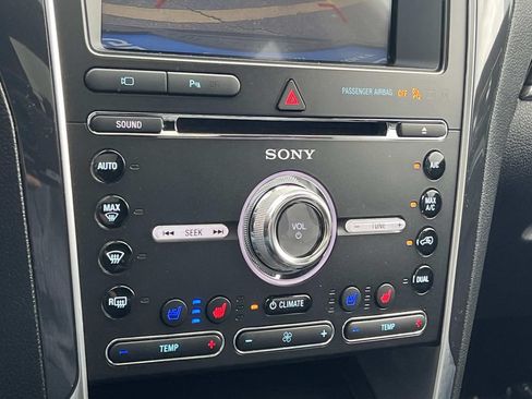 Used 2018 Ford Explorer Sport AWD/4WD image 21