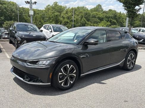 Used 2023 Kia EV6 Wind w/ Wind Technology Package RWD image 3