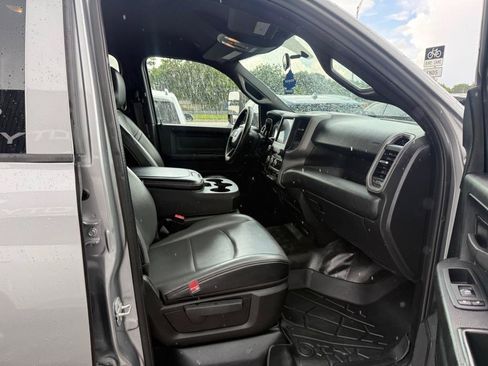 Used 2022 RAM 3500 Tradesman w/ Chrome Appearance Group AWD/4WD image 36