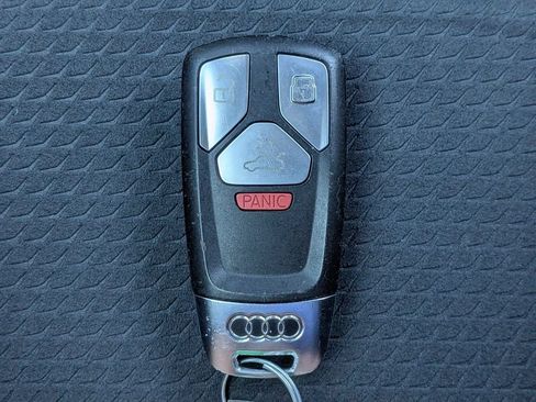 Used 2022 Audi SQ5 Premium Plus w/ Premium Plus Package AWD/4WD image 35